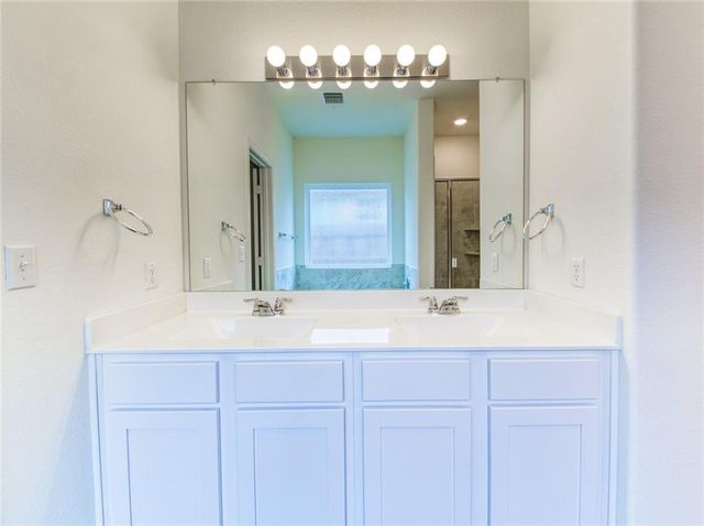 15401 Summer Ray DR NE, Del Valle, TX 78617