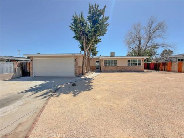 38878 Sage Tree Street, Palmdale, CA 93551