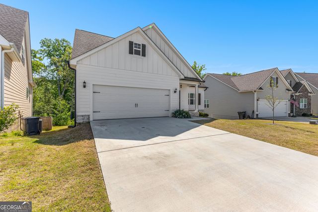 517 Lago Court, Lagrange, GA 30241