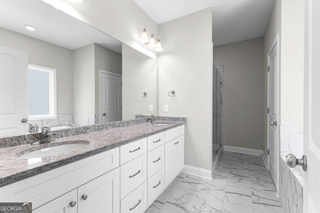 517 Lago Court, Lagrange, GA 30241