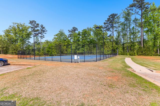 517 Lago Court, Lagrange, GA 30241