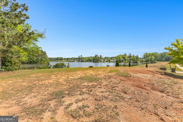 517 Lago Court, Lagrange, GA 30241