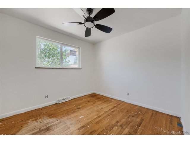 116 Ash Ave, Castle Rock, CO 80104