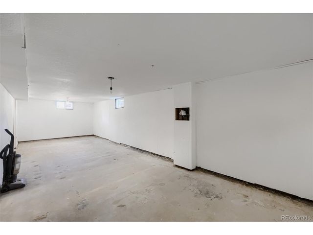 116 Ash Ave, Castle Rock, CO 80104