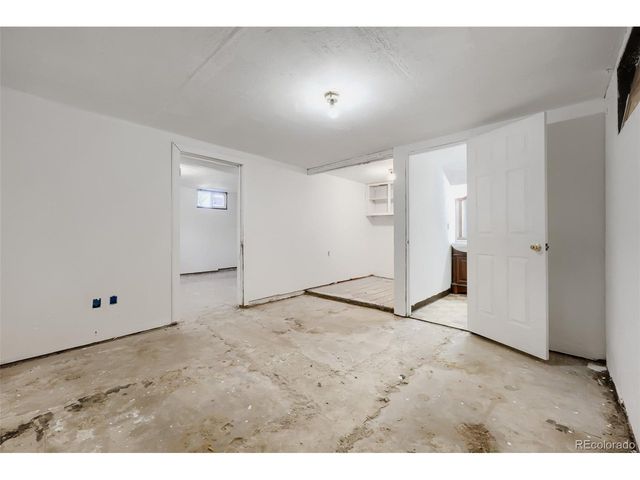 116 Ash Ave, Castle Rock, CO 80104