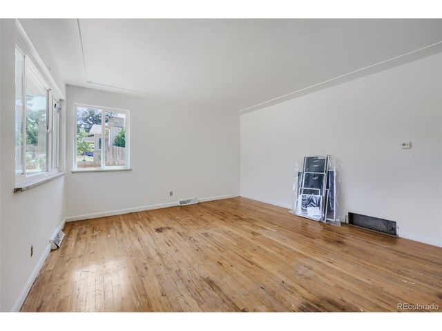 116 Ash Ave, Castle Rock, CO 80104