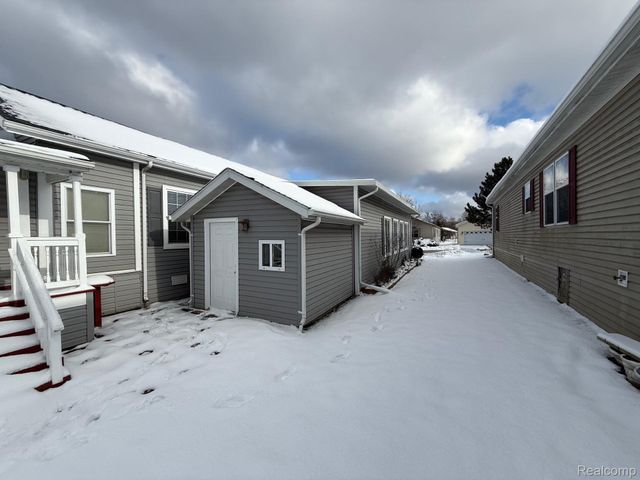 16106 Landcaster Way, Holly Township, MI 48442