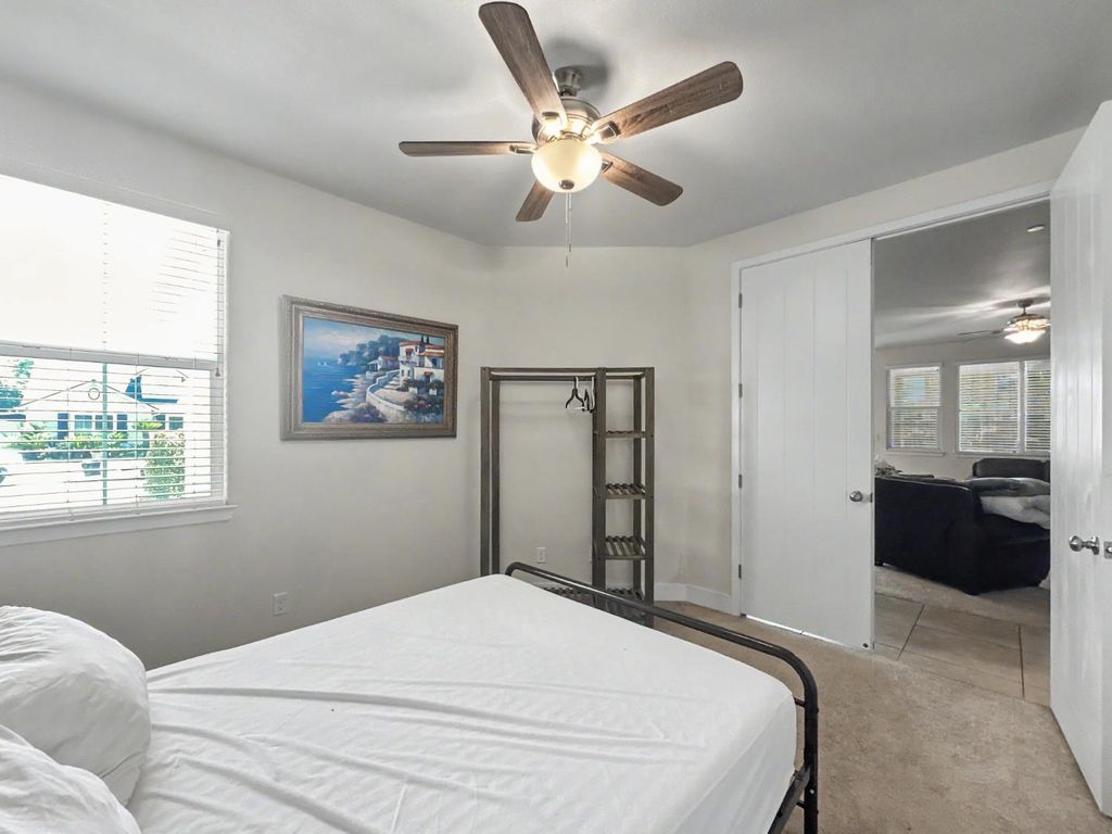 Image 30 of property listing at 3659 N Pearwood Avenue, Fresno, CA 93727