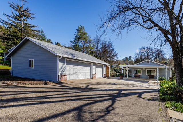 1036 First Right Rd, El Dorado, CA 95623