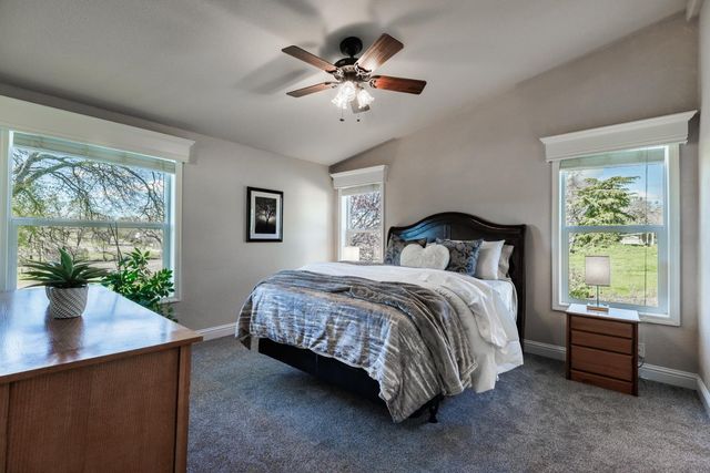 1036 First Right Rd, El Dorado, CA 95623