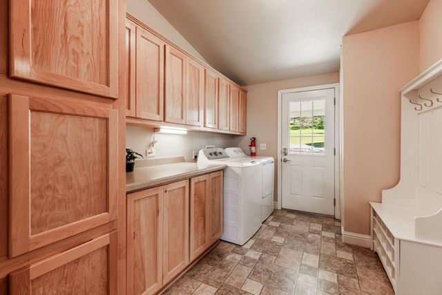 1036 First Right Rd, El Dorado, CA 95623