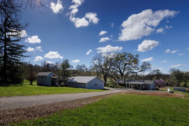 1036 First Right Rd, El Dorado, CA 95623