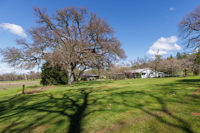 1036 First Right Rd, El Dorado, CA 95623