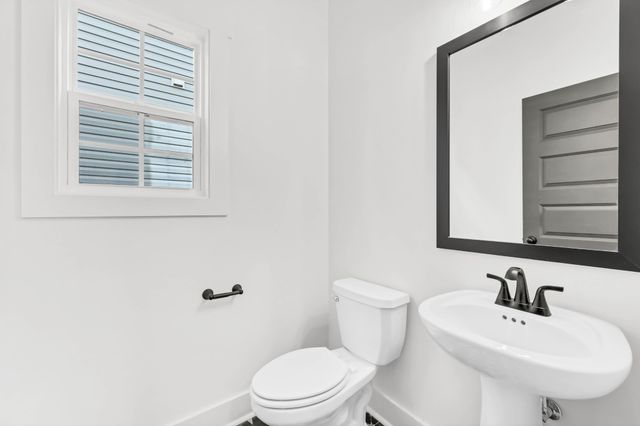 35 Charleston Cove, Clarksville, TN 37043