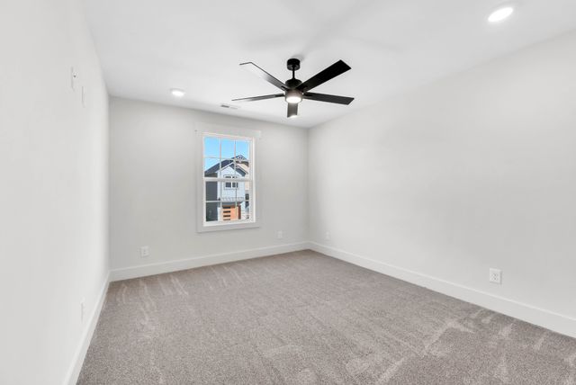 35 Charleston Cove, Clarksville, TN 37043