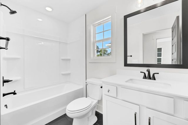 35 Charleston Cove, Clarksville, TN 37043