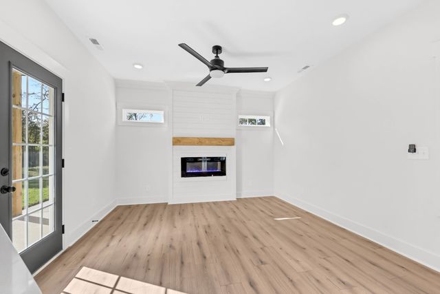 35 Charleston Cove, Clarksville, TN 37043