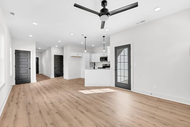 35 Charleston Cove, Clarksville, TN 37043