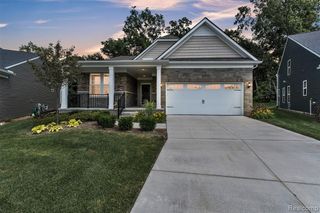 4633 Crestway Drive, Brighton, MI 48116