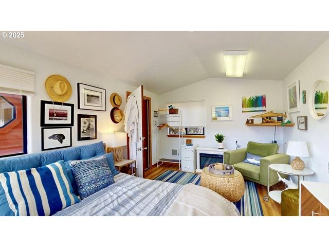 19921 WHALESHEAD Rd U3, Brookings, OR 97415