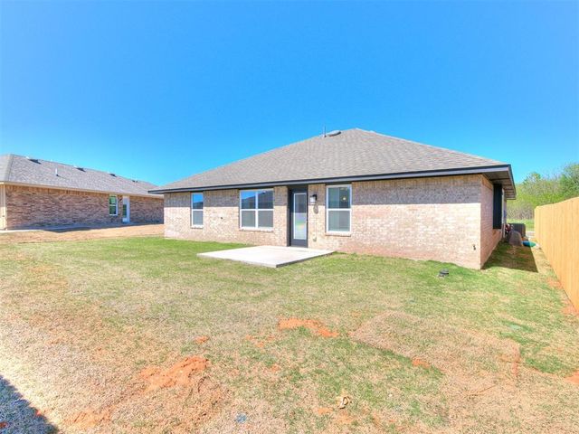 11436 SW 11th Street, Yukon, OK 73099