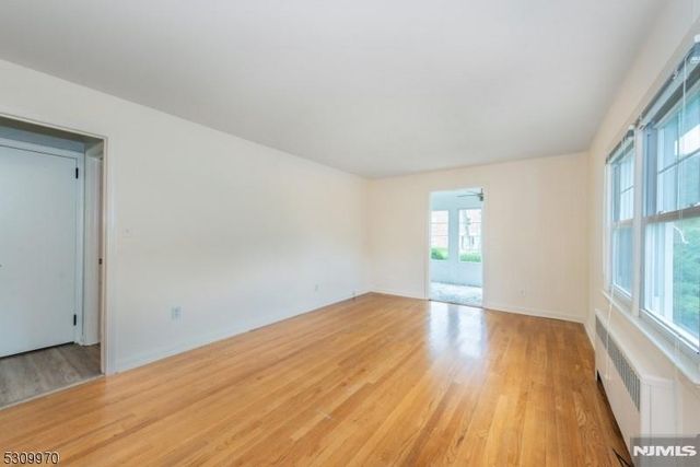 74 Pine Street, Verona, NJ 07044