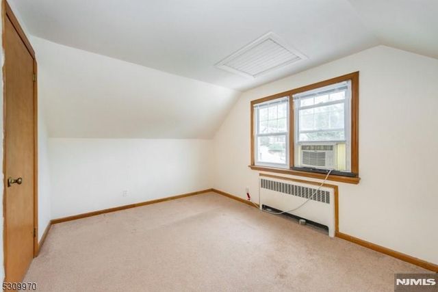 74 Pine Street, Verona, NJ 07044