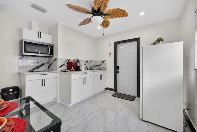 5407 ROSEMONT AVENUE, Tampa, FL 33614