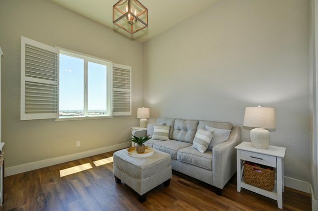 638 Valley Brook Ct, El Dorado Hills, CA 95762