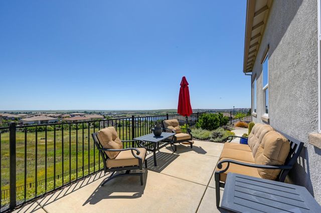 638 Valley Brook Ct, El Dorado Hills, CA 95762