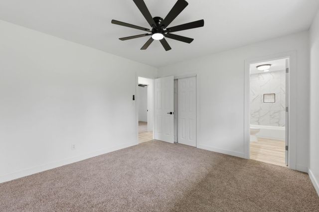 411 E 6th St, Valley Center, KS 67147