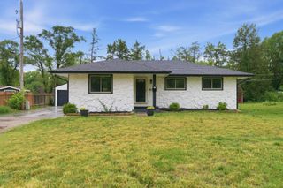 411 E 6th St, Valley Center, KS 67147