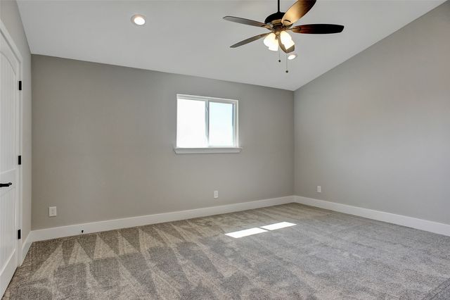 1304 Country Road, Whitesboro, TX 76273