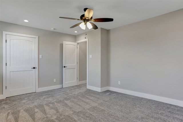 1304 Country Road, Whitesboro, TX 76273