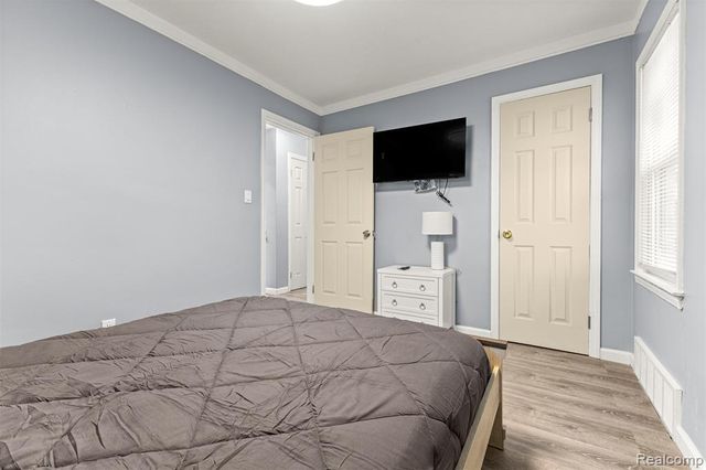 13351 Tacoma Street, Detroit, MI 48205