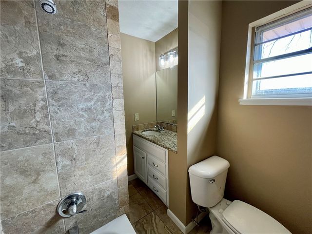 1714 Horseshoe Drive, Springdale, AR 72762