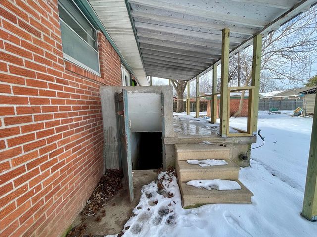 1714 Horseshoe Drive, Springdale, AR 72762