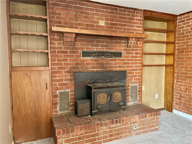 1714 Horseshoe Drive, Springdale, AR 72762