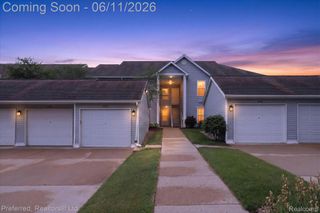 1673 Weatherstone Drive, Ann Arbor, MI 48108