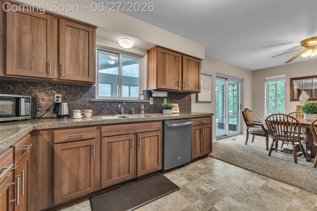 2276 Webster Park Drive, Genoa Township, MI 48843