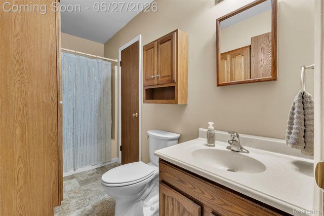 2276 Webster Park Drive, Genoa Township, MI 48843