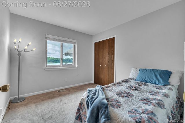 2276 Webster Park Drive, Genoa Township, MI 48843