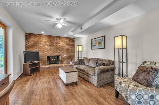 2276 Webster Park Drive, Genoa Township, MI 48843