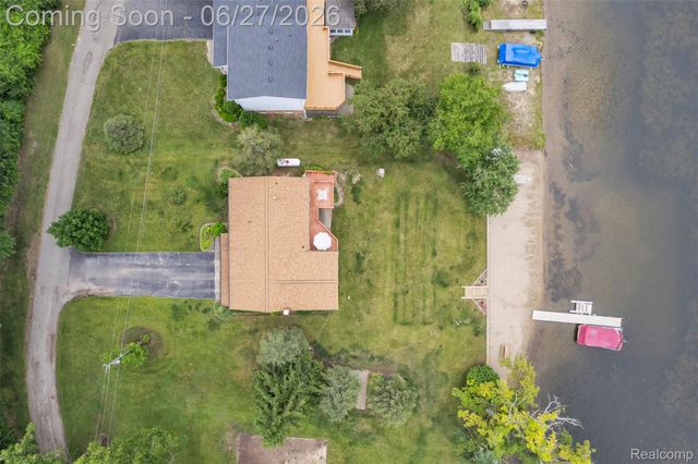 2276 Webster Park Drive, Genoa Township, MI 48843