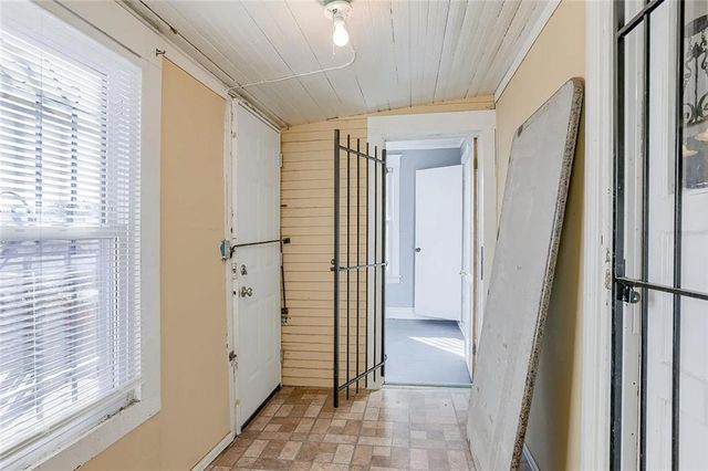 2325 Park Avenue, Kansas City, MO 64127