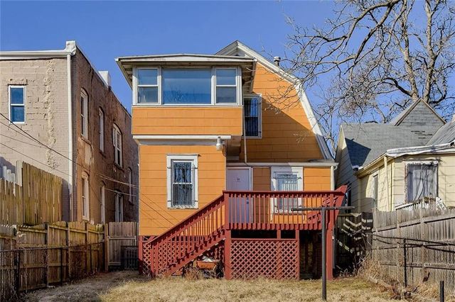 2325 Park Avenue, Kansas City, MO 64127