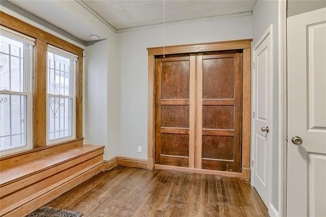 2325 Park Avenue, Kansas City, MO 64127