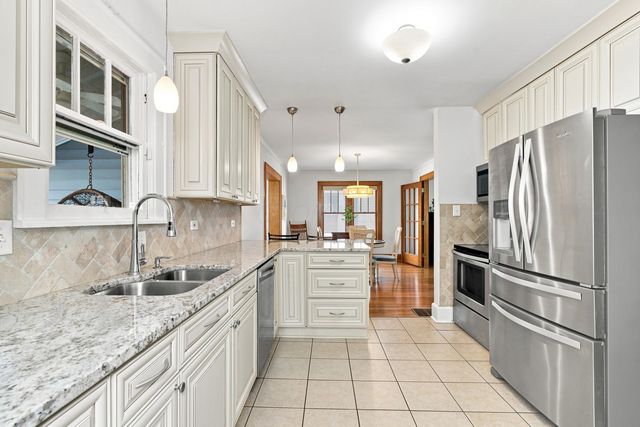 1416 Inglis Avenue, Columbus, OH 43212