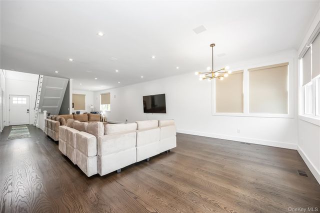 128 Priscilla Avenue, Flanders, NY 11901