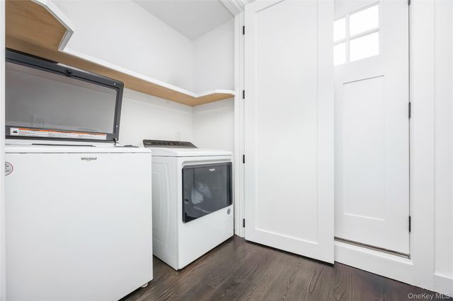 128 Priscilla Avenue, Flanders, NY 11901